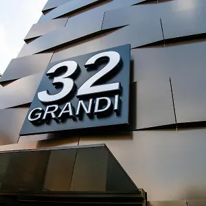 Grandi 32 Boutique , Segrate Italie